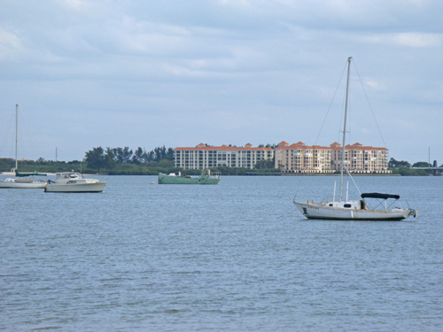 It was a lazy cloudy day on the Bay.